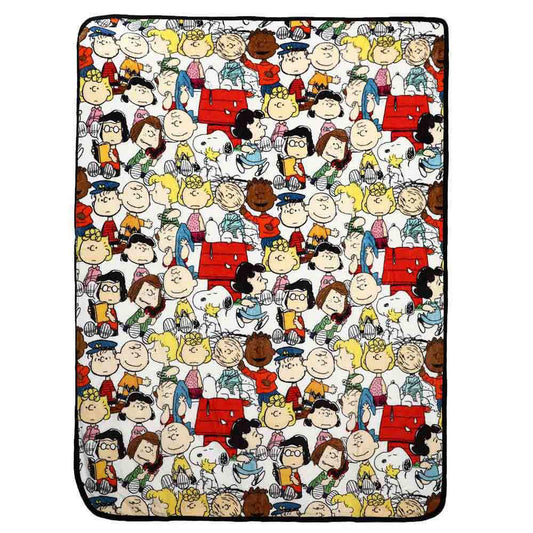 Bioworld Peanuts Group Digital Fleece Throw